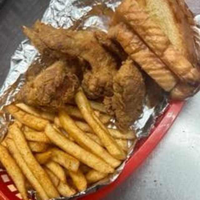 Jess Wings Basket.